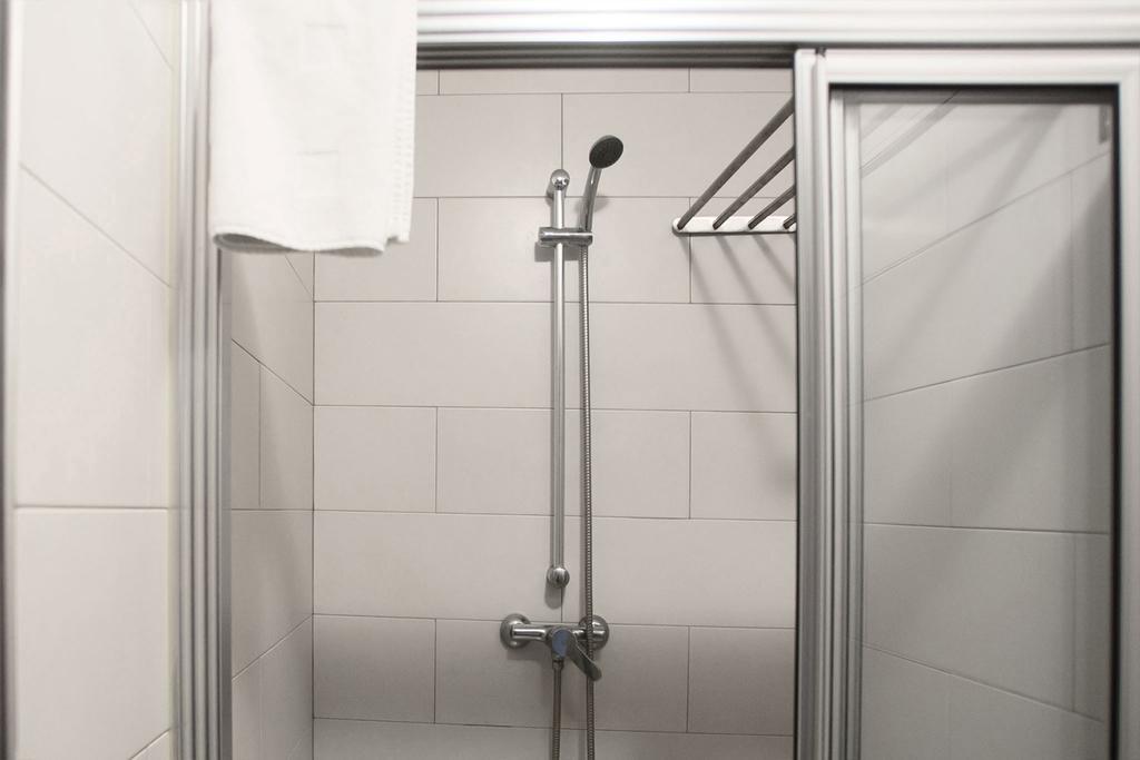 Hostal Crisol A Coruna Bagian luar foto